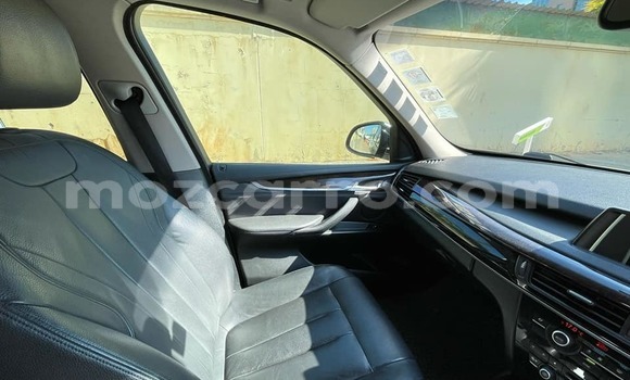 Comprar Usado BMW X5 Bege Carro em Maputo em Maputo Comprar Usado BMW X5 Bege Carro em Maputo em Maputo