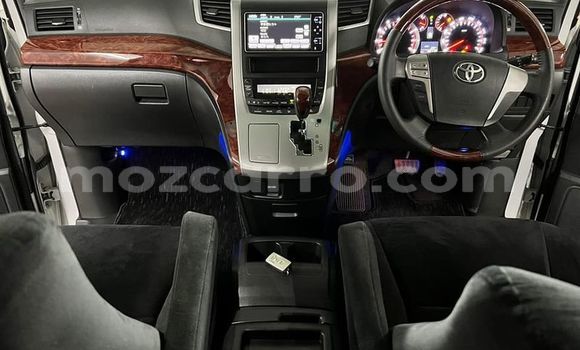 Comprar Usado Toyota Vellfire Branco Carro em Maputo em Maputo Comprar Usado Toyota Vellfire Branco Carro em Maputo em Maputo