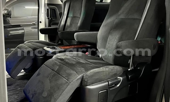 Comprar Usado Toyota Vellfire Branco Carro em Maputo em Maputo Comprar Usado Toyota Vellfire Branco Carro em Maputo em Maputo