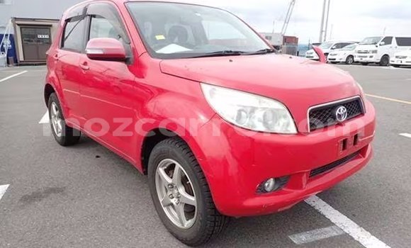 Nunua Ilio tumika Toyota Rush Nyekundu Gari ndani ya Maputo nchini Maputo