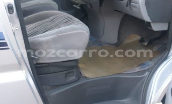 Nunua Ilio tumika Toyota Regius Fedha Gari ndani ya Maputo nchini Maputo Nunua Ilio tumika Toyota Regius Fedha Gari ndani ya Maputo nchini Maputo