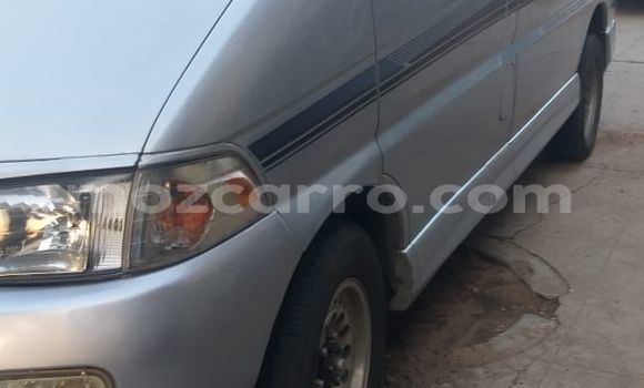 Nunua Ilio tumika Toyota Regius Fedha Gari ndani ya Maputo nchini Maputo Nunua Ilio tumika Toyota Regius Fedha Gari ndani ya Maputo nchini Maputo