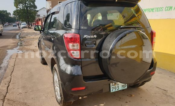 Nunua Ilio tumika Toyota Rush Nyeusi Gari ndani ya Maputo nchini Maputo Nunua Ilio tumika Toyota Rush Nyeusi Gari ndani ya Maputo nchini Maputo