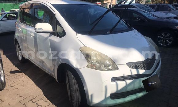 Buy Used Toyota Ractis White Car in Maputo in Maputo Buy Used Toyota Ractis White Car in Maputo in Maputo