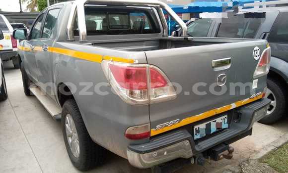 Comprar Usado Mazda BT-50 Prata Carro em Maputo em Maputo Comprar Usado Mazda BT-50 Prata Carro em Maputo em Maputo