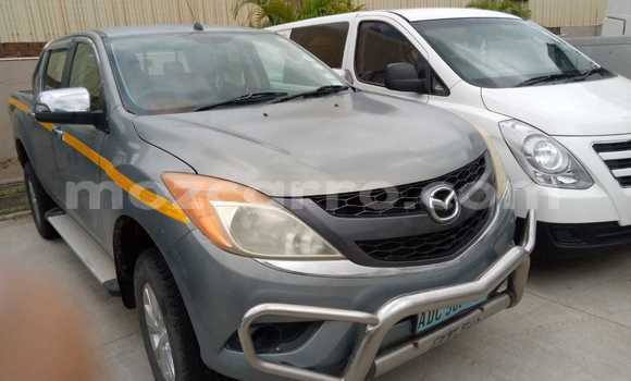 Comprar Usado Mazda BT-50 Prata Carro em Maputo em Maputo Comprar Usado Mazda BT-50 Prata Carro em Maputo em Maputo