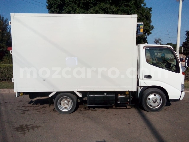 Big with watermark toyota dyna maputo maputo 16482