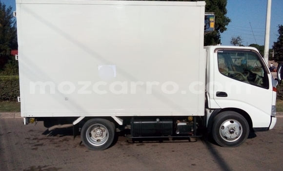 Buy Used Toyota Dyna White Car in Maputo in Maputo Buy Used Toyota Dyna White Car in Maputo in Maputo