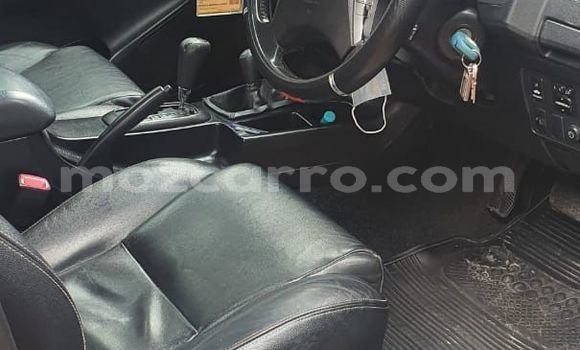 Comprar Usado Toyota Hilux Prata Carro em Maputo em Maputo Comprar Usado Toyota Hilux Prata Carro em Maputo em Maputo