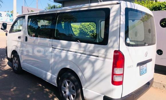 Tenga Tsaru Toyota Hiace Chena Mota in Maputo in Maputo Tenga Tsaru Toyota Hiace Chena Mota in Maputo in Maputo