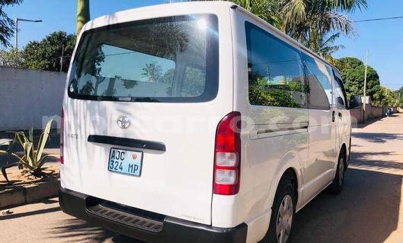 Tenga Tsaru Toyota Hiace Chena Mota in Maputo in Maputo Tenga Tsaru Toyota Hiace Chena Mota in Maputo in Maputo