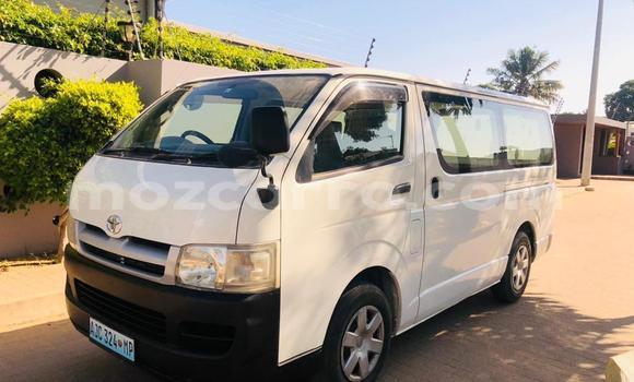 Tenga Tsaru Toyota Hiace Chena Mota in Maputo in Maputo Tenga Tsaru Toyota Hiace Chena Mota in Maputo in Maputo
