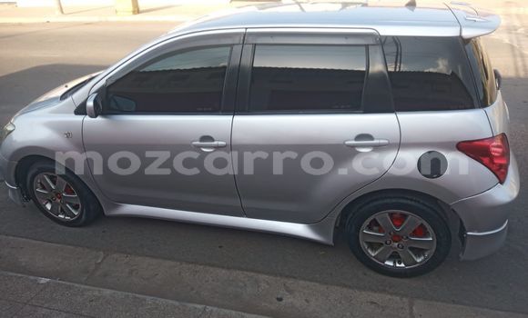 Comprar Usado Toyota IST Prata Carro em Maputo em Maputo Comprar Usado Toyota IST Prata Carro em Maputo em Maputo
