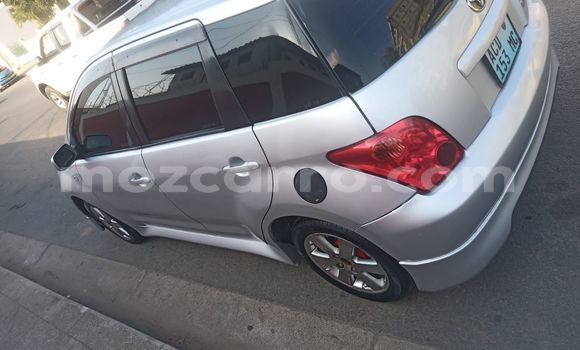 Comprar Usado Toyota IST Prata Carro em Maputo em Maputo Comprar Usado Toyota IST Prata Carro em Maputo em Maputo