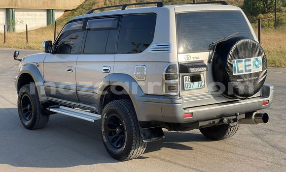 Comprar Usado Toyota Land Cruiser Prado Prata Carro em Maputo em Maputo Comprar Usado Toyota Land Cruiser Prado Prata Carro em Maputo em Maputo