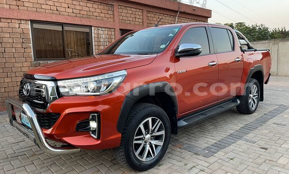 Nunua Ilio tumika Toyota Land Cruiser Nyekundu Gari ndani ya Maputo nchini Maputo Nunua Ilio tumika Toyota Land Cruiser Nyekundu Gari ndani ya Maputo nchini Maputo