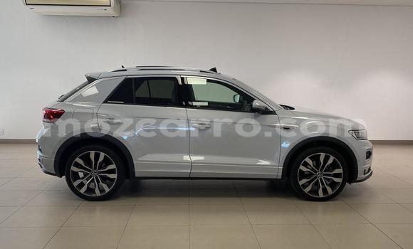 Tenga Tsaru Volkswagen T-Roc Zvimwe Mota in Maputo in Maputo Tenga Tsaru Volkswagen T-Roc Zvimwe Mota in Maputo in Maputo