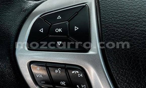 Buy Used Ford Everest White Car in Maputo in Maputo Buy Used Ford Everest White Car in Maputo in Maputo