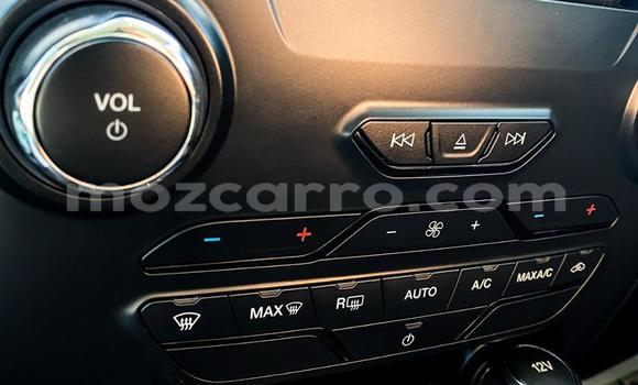 Buy Used Ford Everest White Car in Maputo in Maputo Buy Used Ford Everest White Car in Maputo in Maputo