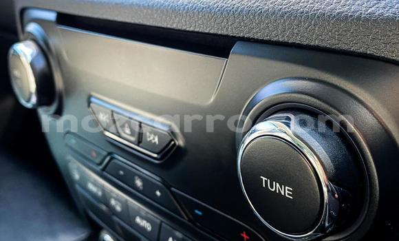 Buy Used Ford Everest White Car in Maputo in Maputo Buy Used Ford Everest White Car in Maputo in Maputo