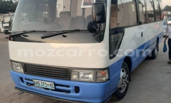 Comprar Usado Toyota Coaster Azul Carro em Maputo em Maputo Comprar Usado Toyota Coaster Azul Carro em Maputo em Maputo