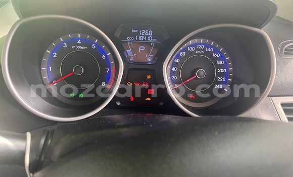 Nunua Ilio tumika Hyundai Elantra Bluu Gari ndani ya Maputo nchini Maputo Nunua Ilio tumika Hyundai Elantra Bluu Gari ndani ya Maputo nchini Maputo