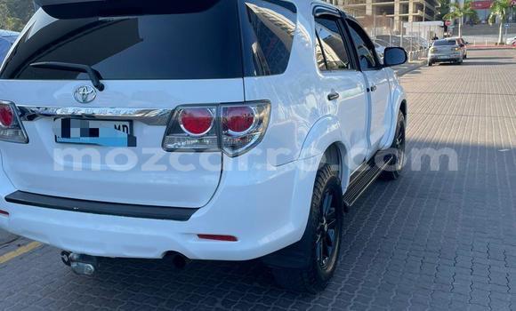 Comprar Usado Toyota Fortuner Branco Carro em Maputo em Maputo Comprar Usado Toyota Fortuner Branco Carro em Maputo em Maputo