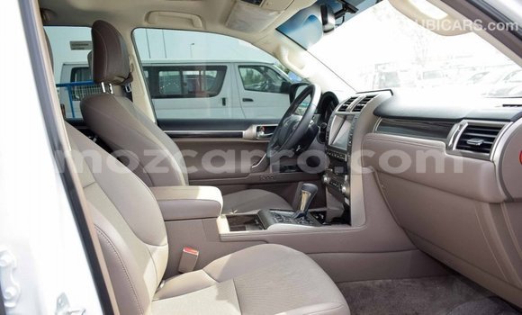 Nunua Imported Lexus GX Nyeupe Gari ndani ya Import - Dubai nchini Cabo Delgado Nunua Imported Lexus GX Nyeupe Gari ndani ya Import - Dubai nchini Cabo Delgado