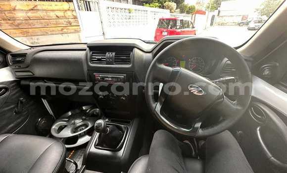 Nunua Ilio tumika Mahindra Scorpio Nyeupe Gari ndani ya Maputo nchini Maputo Nunua Ilio tumika Mahindra Scorpio Nyeupe Gari ndani ya Maputo nchini Maputo