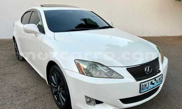 Buy Used Lexus IS White Car in Maputo in Maputo Buy Used Lexus IS White Car in Maputo in Maputo