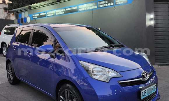 Nunua Ilio tumika Toyota Ractis Bluu Gari ndani ya Maputo nchini Maputo