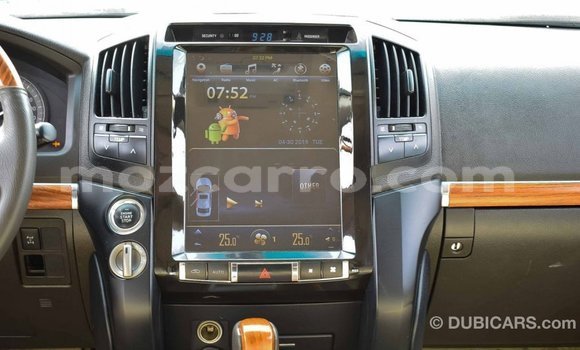 Tenga Imported Toyota Land Cruiser Zvimwe Mota in Import - Dubai in Cabo Delgado Tenga Imported Toyota Land Cruiser Zvimwe Mota in Import - Dubai in Cabo Delgado