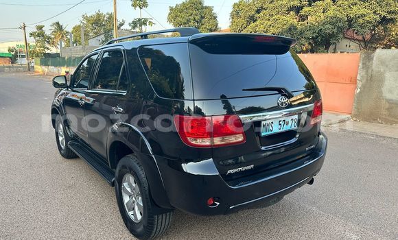 Buy Used Toyota Fortuner Black Car in Maputo in Maputo Buy Used Toyota Fortuner Black Car in Maputo in Maputo