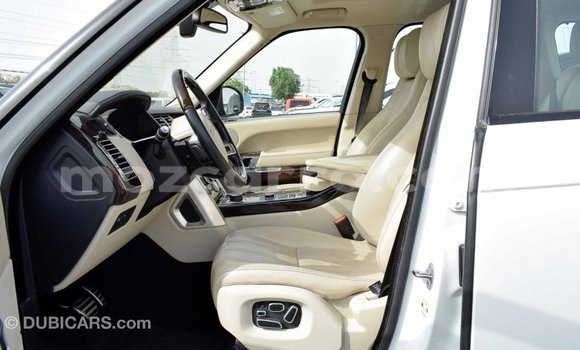 Buy Import Land Rover Range Rover White Car in Import - Dubai in Cabo Delgado Buy Import Land Rover Range Rover White Car in Import - Dubai in Cabo Delgado