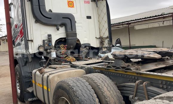 Comprar Usado Scania R420 Branco Caminhão em Maputo em Maputo Comprar Usado Scania R420 Branco Caminhão em Maputo em Maputo