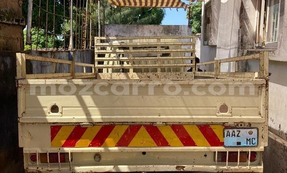 Comprar Usado Toyota Hilux De outros Carro em Maputo em Maputo Comprar Usado Toyota Hilux De outros Carro em Maputo em Maputo