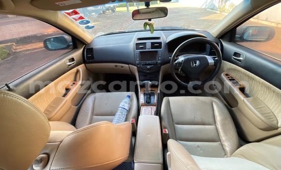 Comprar Usado Honda Accord Azul Carro em Maputo em Maputo Comprar Usado Honda Accord Azul Carro em Maputo em Maputo