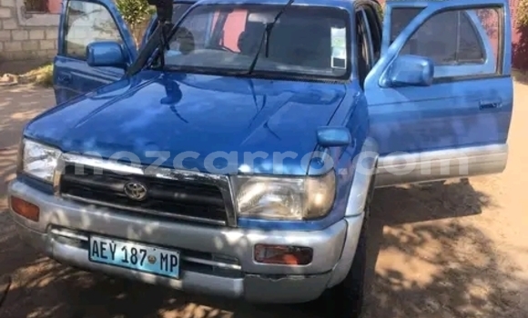 Nunua Ilio tumika Toyota Hilux Surf Bluu Gari ndani ya Maputo nchini Maputo Nunua Ilio tumika Toyota Hilux Surf Bluu Gari ndani ya Maputo nchini Maputo