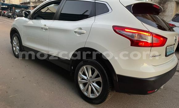 Comprar Usado Nissan Qashqai Branco Carro em Maputo em Maputo Comprar Usado Nissan Qashqai Branco Carro em Maputo em Maputo