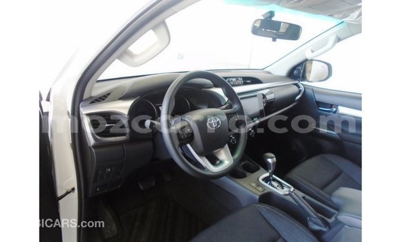 Comprar Importar Toyota Hilux De outros Carro em Import - Dubai em Cabo Delgado Comprar Importar Toyota Hilux De outros Carro em Import - Dubai em Cabo Delgado