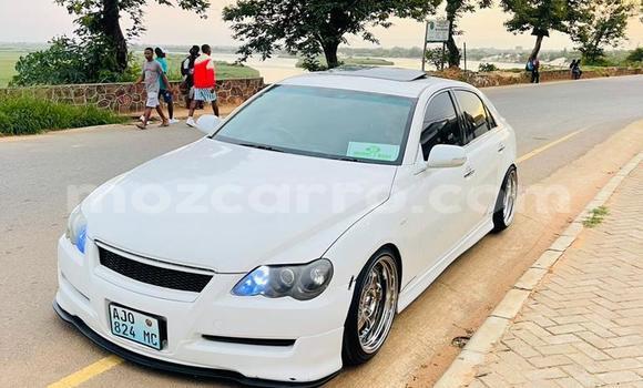 Tenga Tsaru Toyota Mark X Chena Mota in Maputo in Maputo Tenga Tsaru Toyota Mark X Chena Mota in Maputo in Maputo