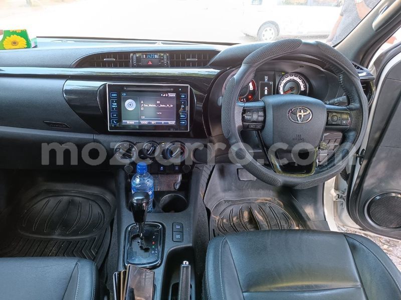 Big with watermark toyota hiluxe revo maputo maputo 16626