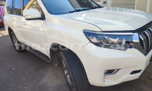Nunua Ilio tumika Toyota Prado Nyeupe Gari ndani ya Maputo nchini Maputo Nunua Ilio tumika Toyota Prado Nyeupe Gari ndani ya Maputo nchini Maputo