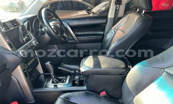 Nunua Ilio tumika Toyota Prado Nyeupe Gari ndani ya Maputo nchini Maputo Nunua Ilio tumika Toyota Prado Nyeupe Gari ndani ya Maputo nchini Maputo