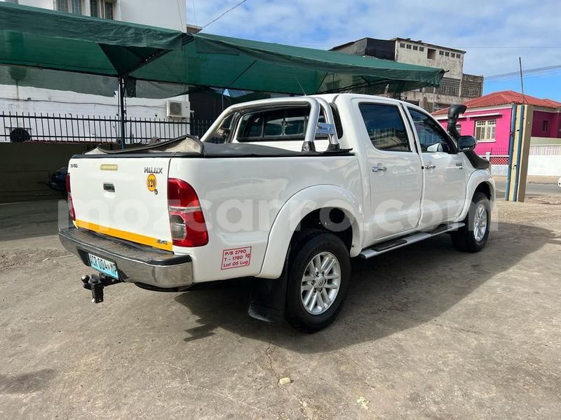 Big with watermark toyota hilux maputo maputo 16635