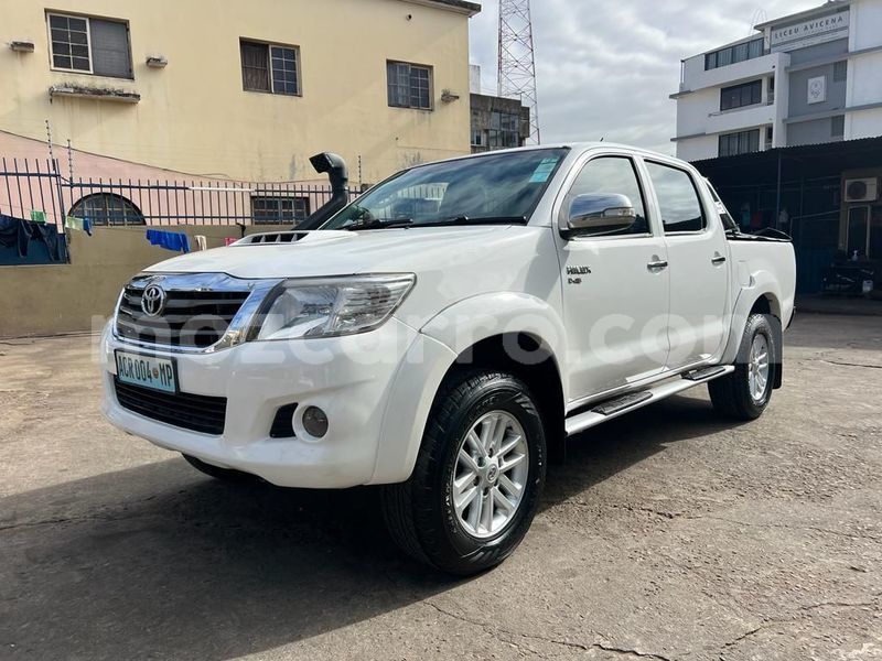 Big with watermark toyota hilux maputo maputo 16635