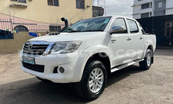 Tenga Tsaru Toyota Hilux Chena Mota in Maputo in Maputo Tenga Tsaru Toyota Hilux Chena Mota in Maputo in Maputo