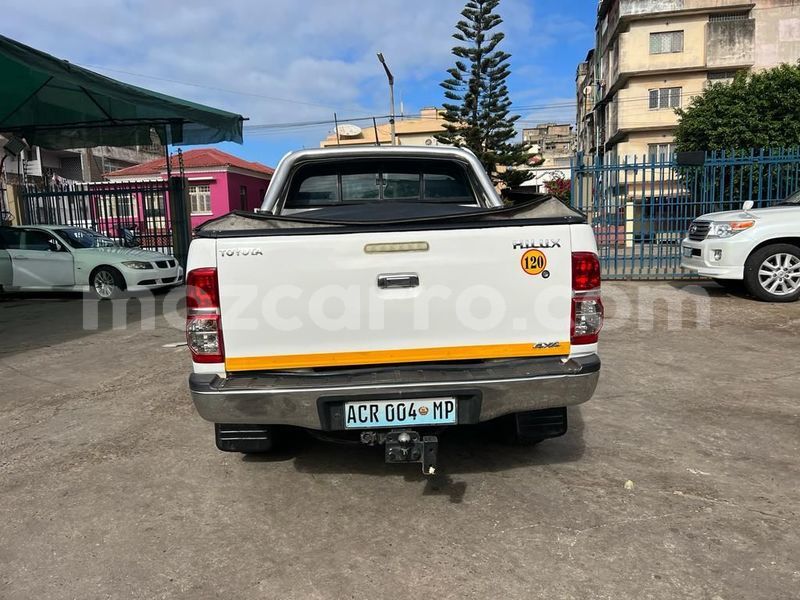 Big with watermark toyota hilux maputo maputo 16635