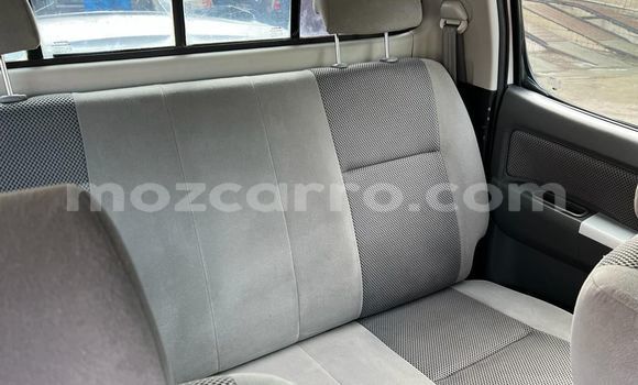 Tenga Tsaru Toyota Hilux Chena Mota in Maputo in Maputo Tenga Tsaru Toyota Hilux Chena Mota in Maputo in Maputo