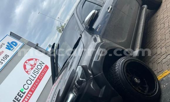 Buy Used Toyota Hiluxe Revo Other Car in Maputo in Maputo Buy Used Toyota Hiluxe Revo Other Car in Maputo in Maputo